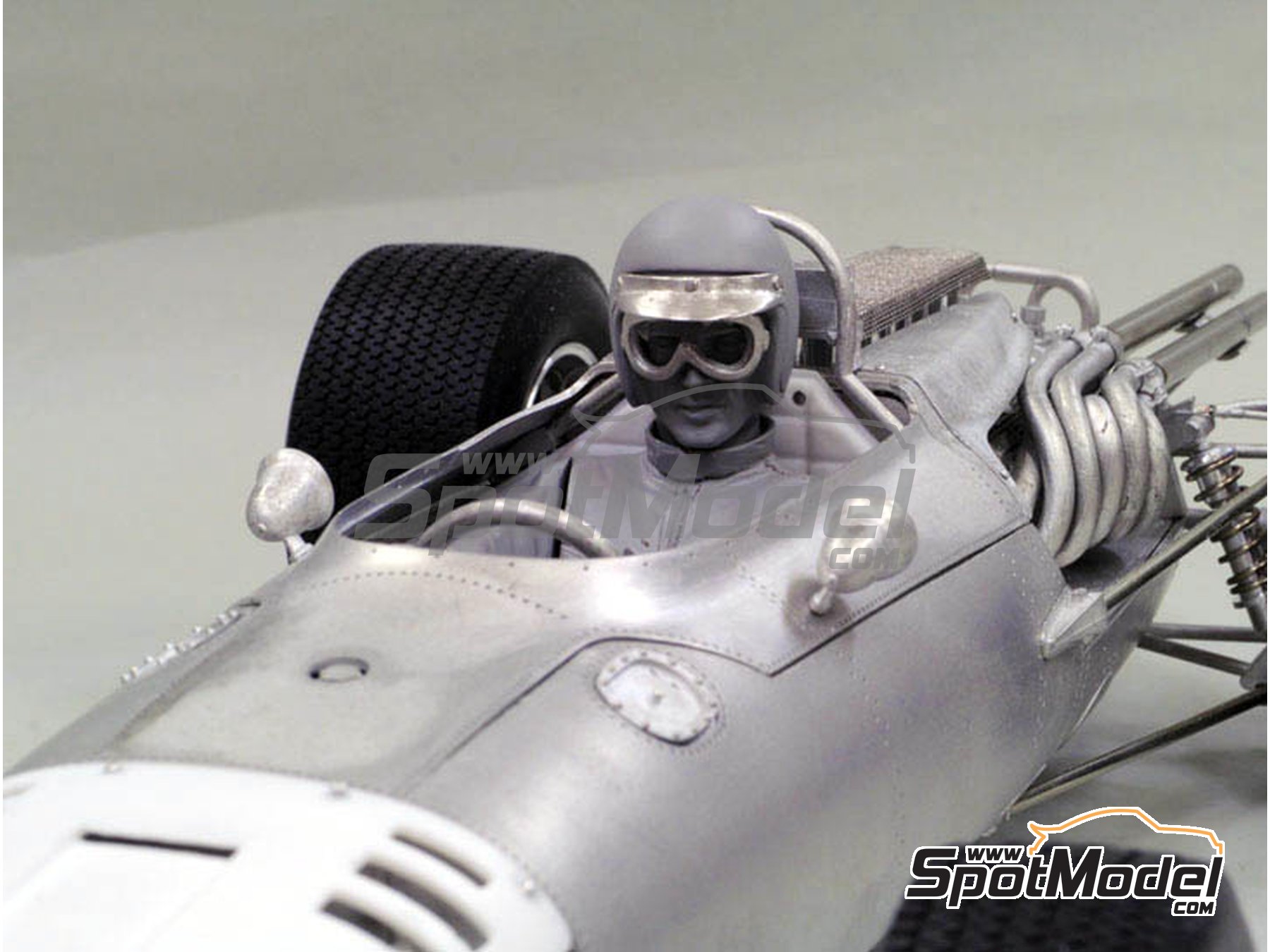 Eagle Gurney Weslake T1G Anglo American Racers Team - Belgian Formula 1 Grand Prix, Dutch Formula 1 Grand Prix 1967. Car scale model kit in 1/12 scale Eagle Gurney Weslake T1G Anglo American Racers Team - Belgian Formula 1 Grand Prix, Dutch Formula 1 Grand Prix 1967. Car scale model kit in 1/12 scale